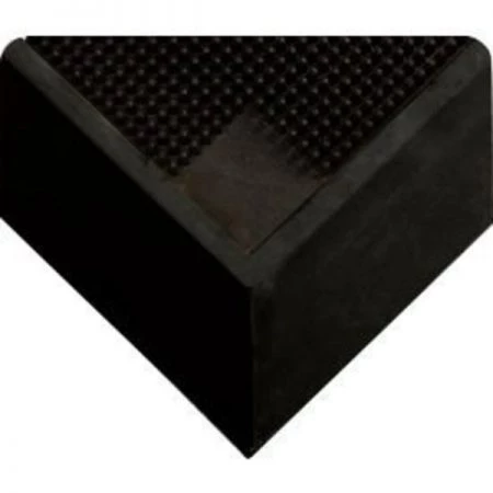 Tennesee Mat Co Wearwell® Tall Wall Sanitizing Footbath Mat 2-1/2" Thick 2-1/2' x 3-1/4' Black