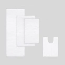 Madison Park MPS72-164 Marshmallow Memory Bath Rug; White – 24 x 72 in.