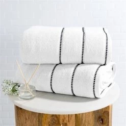 Lavish Home 67-0036-W 2 Piece Luxury Cotton Towel Set; White & Black